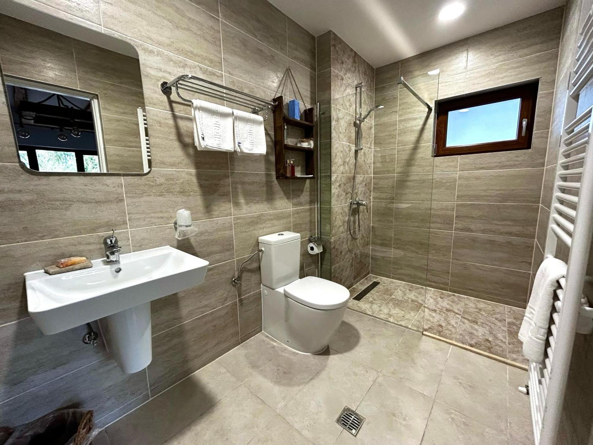 Tiarra Mountain Lodge Belis Luaran gambar